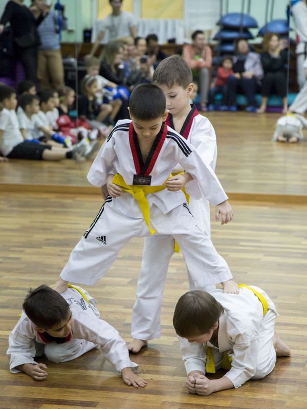 Открытый урок по таэквондо и kickboxing kids