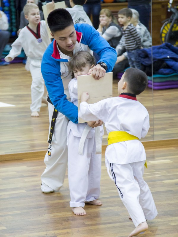 Открытый урок по таэквондо и kickboxing kids