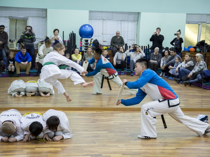 Открытый урок по таэквондо и kickboxing kids