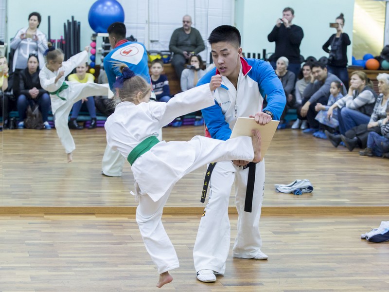 Открытый урок по таэквондо и kickboxing kids