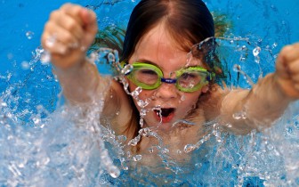 Уникальная возможность научить своего ребенка плавать в выходные дни!