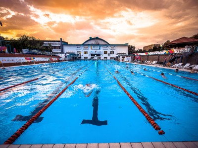 Бассейн 50 м ЖҰМЫС ІСТЕЙДІ!