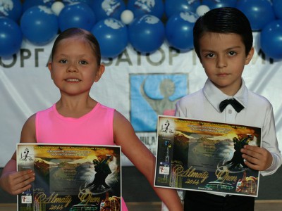 Спорттық бал билері секциясына 7 бастап 15 жасқа дейінгі балалар қабылданады